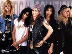 image Friends reconversion les acteurs montent un groupe de rock guns and roses