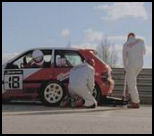 vidéo publicité milwaukee heavy duty pitstop changement de pneu avec outil trop puissant