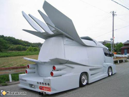 http://www.koreus.com/files/200405/voiture_tuning.jpg