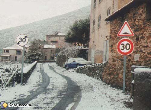 image panneau pancarte limitation et fin de limitation 30 humour insolite