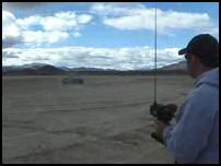 vidéo voiture télécommandée taille réelle vraie avec cascades