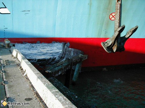 image bateau accident quai humour insolite