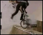 vidéo bmx vélo corey martinez champion figure saut freestyle